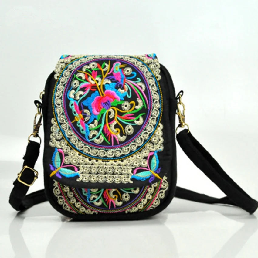 Chinese style new Yunnan national wind flip embroidered bag features embroidery mini packet mobile phone bag