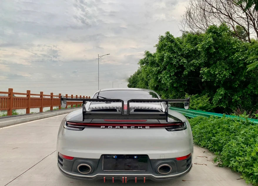 T Style Carbon Fiber Full Set Body Kit Front Lip Rear Diffuser Side Skirts for Porsche 911 992 carrera