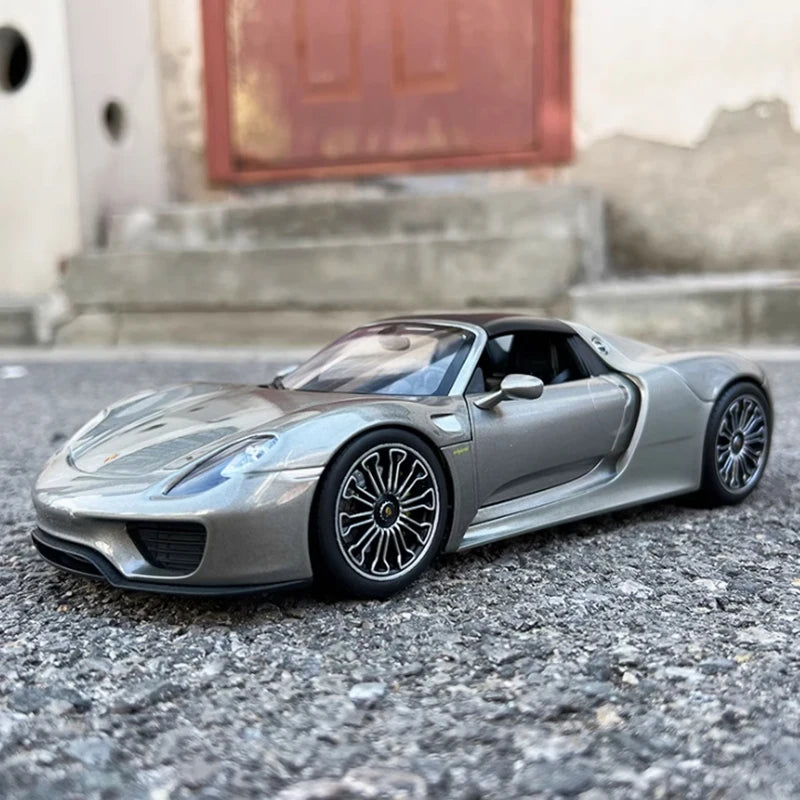 WELLY 1/18 Scale Porsche 918 SPYDER with Top Alloy Sports Car Model Collection Souvenir Static Display Ornaments Toy Gift